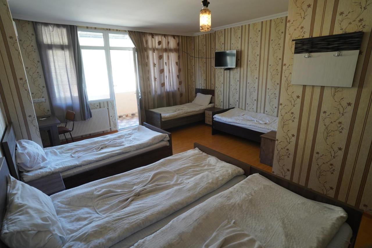 Imperator 1 Hotel Kutaiszi Kültér fotó