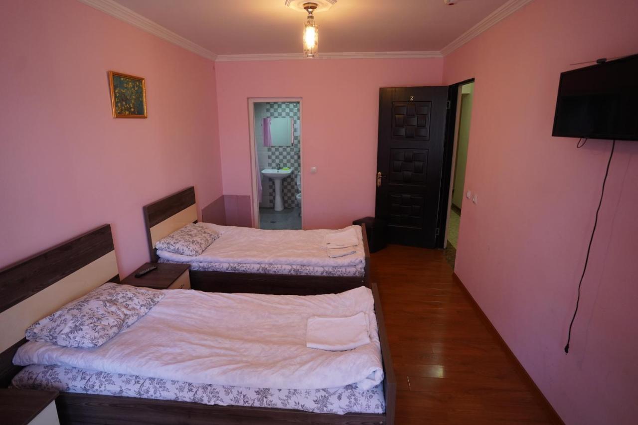Imperator 1 Hotel Kutaiszi Kültér fotó